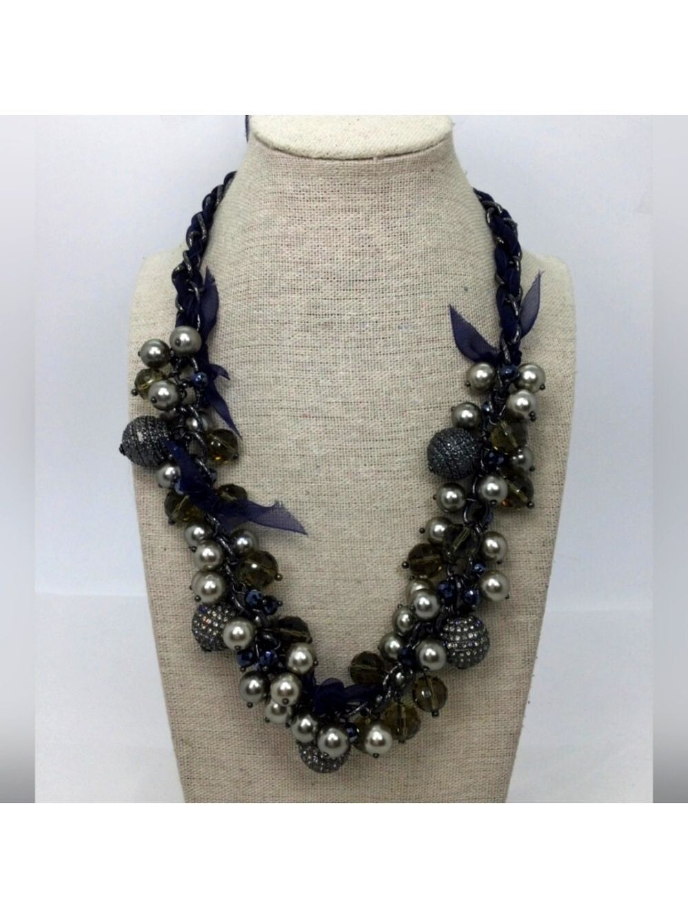 Talbots Blue Gray Cluster Beaded Necklace 18"